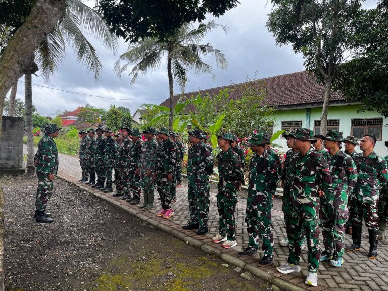 Apel Pagi Satgas TMMD ke-125 dan Masyarakat: Sinergi Kuat Wujudkan Pembangunan di Wilayah