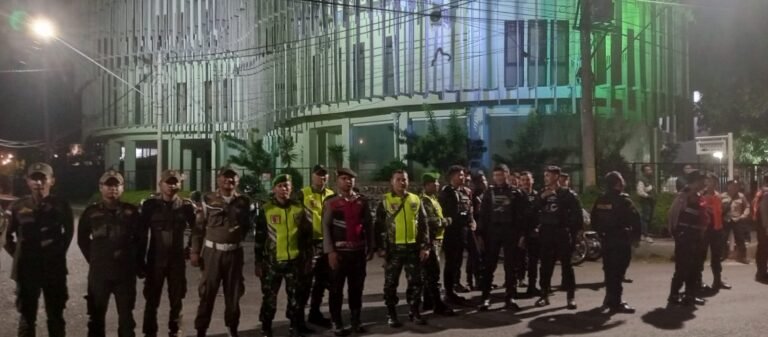 Patroli Sinergitas Kodim 0825/Banyuwangi Bersama Polresta dan Satpol PP, Jaga Kondusivitas Kota