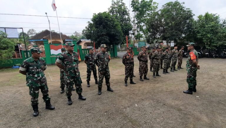 Posramil 0825/23 Tegalsari dan Banser Gelar Apel Gabungan, Perkuat Sinergi Jaga Keamanan Wilayah