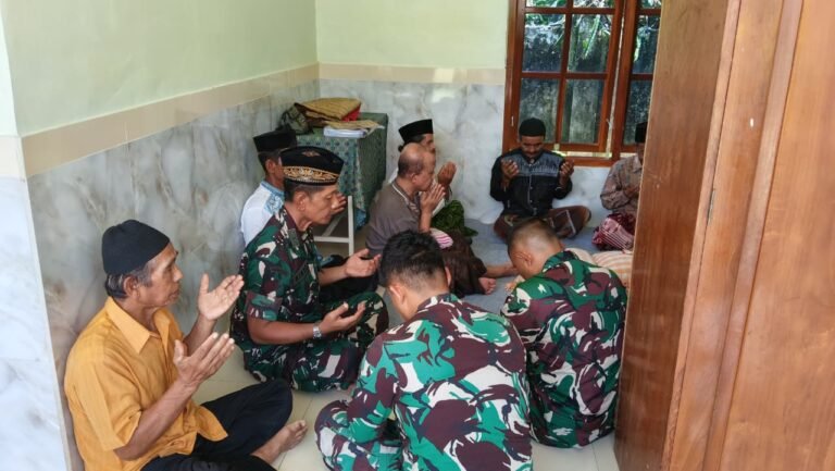 Sebanyak 7 orang menghatam Al Quran dalam rangka memasuki rumah baru