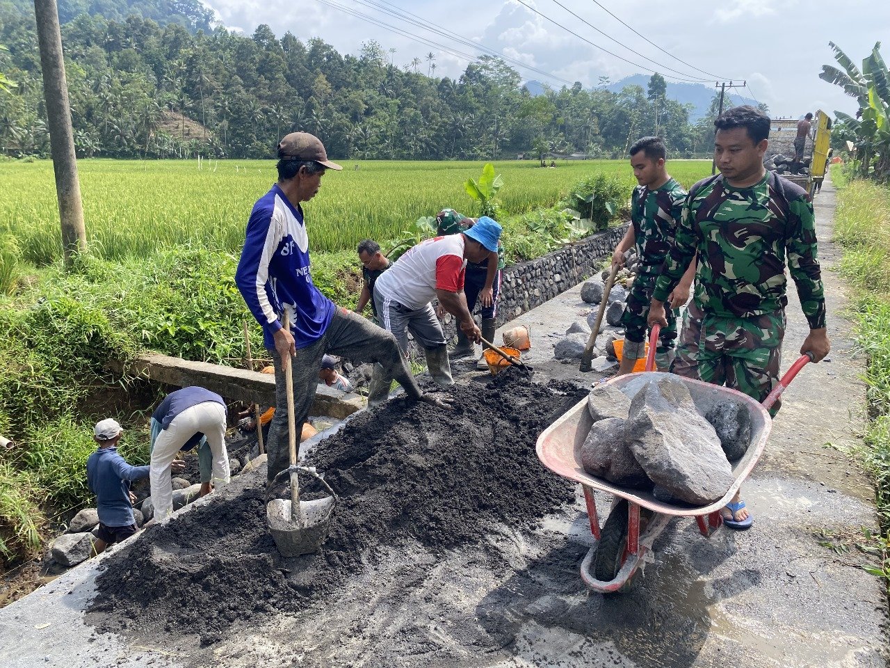 proses pembangunan terus digenjot agar selesai tepat waktu