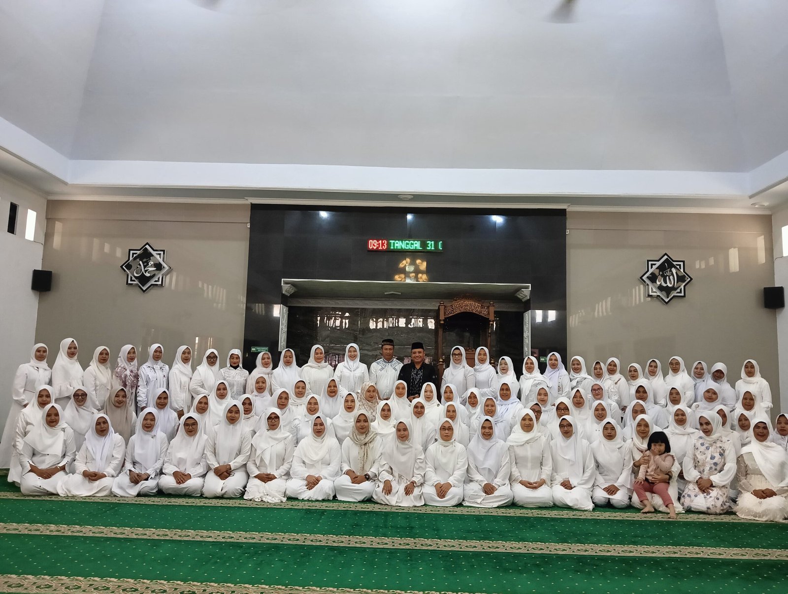 Spirit Iman dan Persaudaraan: Persit KCK Cabang XXXIX Gelar Pengajian Bulanan di Kodim 0825 Banyuwangi