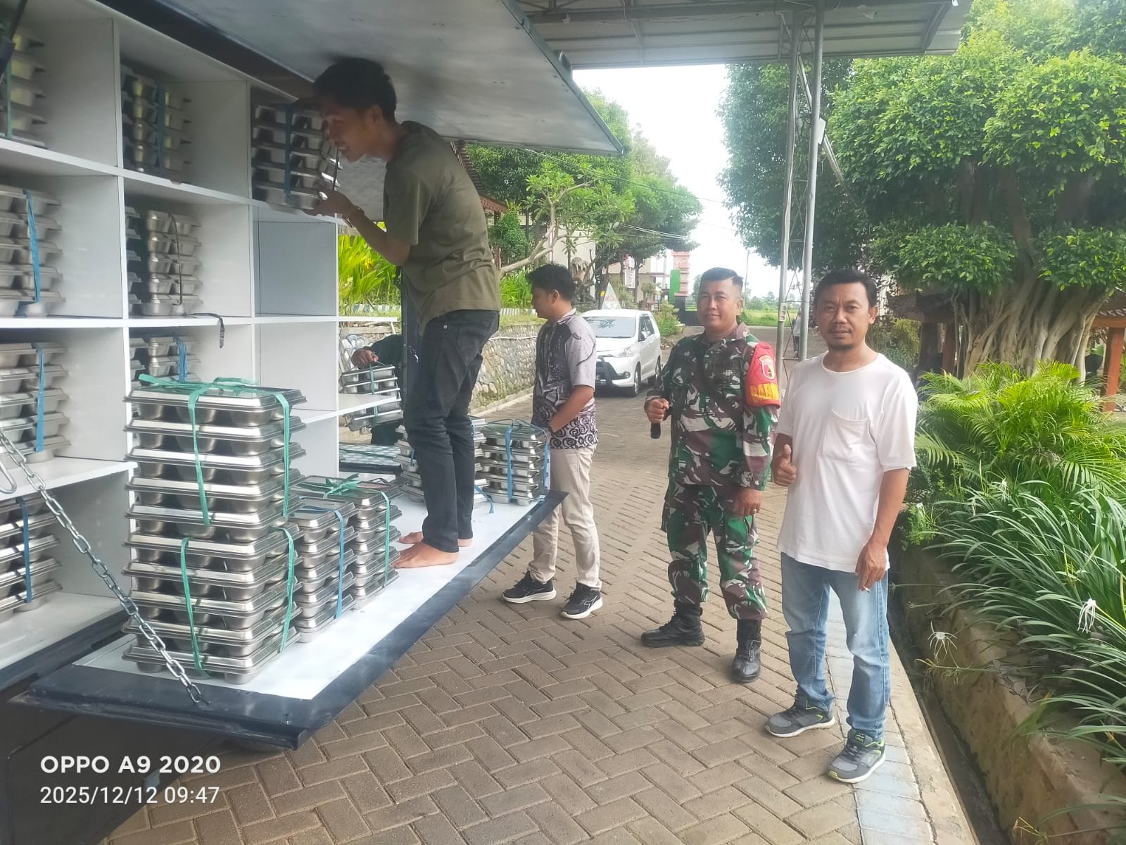 1.180 Pelajar di Wongsorejo Terima Makan Bergizi Gratis, SPPG Alasrejo Terapkan Skema Distribusi Terjadwal