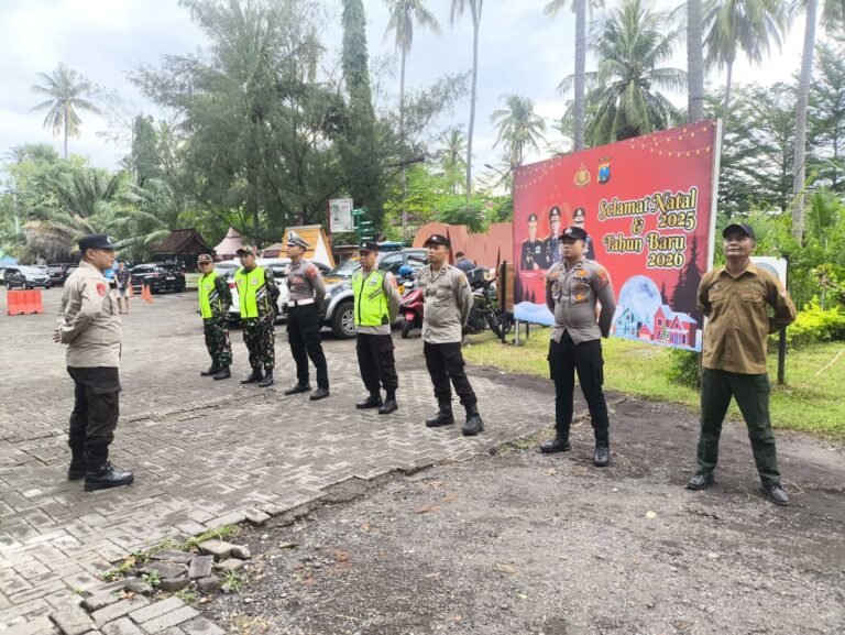 Minggu Mendung, Wongsorejo Tetap Kondusif: Begini Suasana Pos PAM Operasi Lilin Semeru 2025
