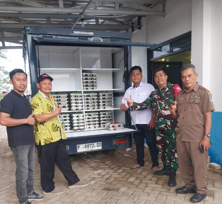 Launching Dapur SPPG Wongsorejo, 1.180 Siswa Terima Makan Bergizi Gratis