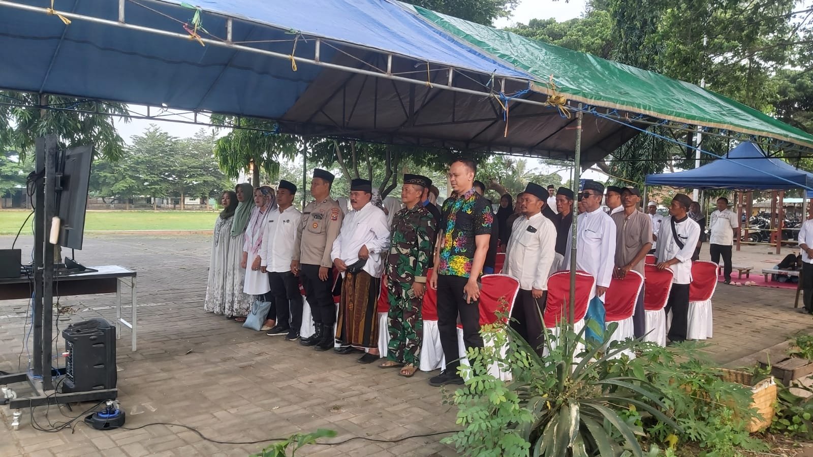 Zoom Bareng Bupati, “Ngerandu Buka” di RTH Bajulmati Banyuwangi Diikuti Puluhan Warga