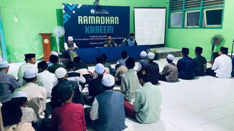 Tanamkan Jiwa Nasionalisme Sejak Dini, TNI Masuk Pesantren di Wongsorejo Bawa Tema “Cinta Tanah Air”