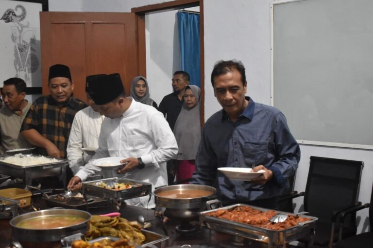 Kodim 0825/Banyuwangi Bukber Bersama Anggota Dan Insan Pers, Perkuat Sinergi Jaga Stabilitas Daerah