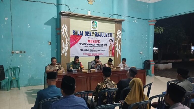 Kursi Sekdes dan BPD Berganti, Ada Apa di Balai Desa Bhirawa?