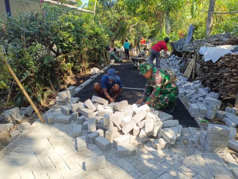 Pavingisasi Berikan Dampak Positif, Jalan Desa Brabe Kini Lancar Dan Dongkrak Perekonomian Warga.